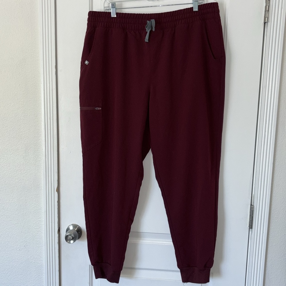 Figs Zamora high waisted jogger scrub pants burgundy XXL